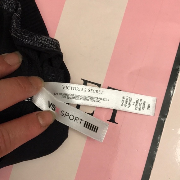 💖 Lightweight by Victoria’s Secret Sport Bra - Picture 7 of 7